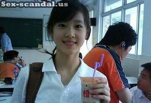 Hot, Beijing high school girl XiaoLi sex scandal leaked on internet.