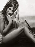 Evangeline Lilly Super Sexy PhotoShoot p06f8s4ynp.jpg