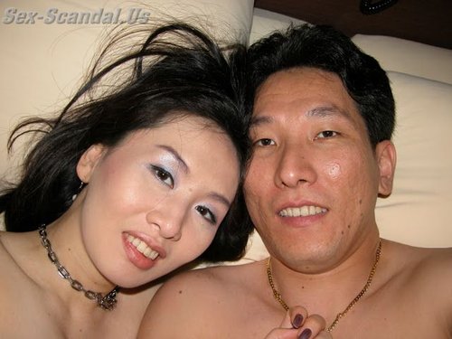 Graceful Korean wife’s sexy honeymoon photos and video leaked